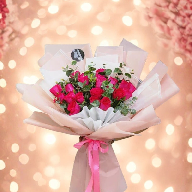 Elegant Pink Rose Bouquet
