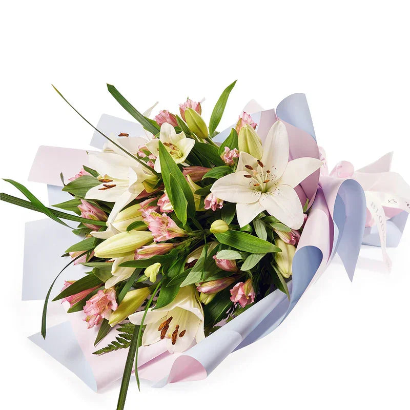 Summer Splash Lily Bouquet - Black Petals