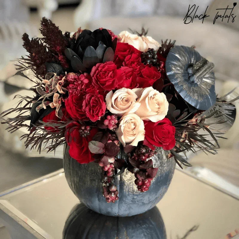 The Wicked Pumpkin - Black Petals