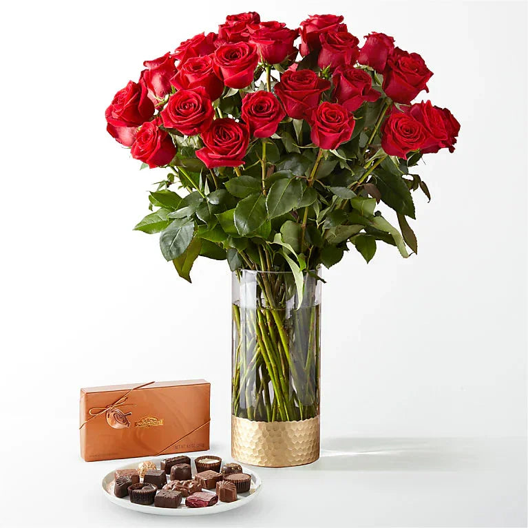 Classic Love Red Rose Gift Sets - Black Petals