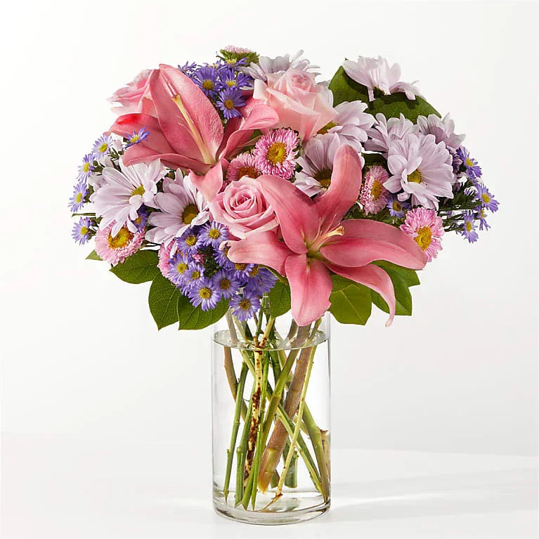 Pirouette Bouquet - Black Petals
