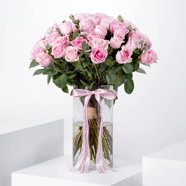 Valentine 50 Pink Roses Vase - Black Petals