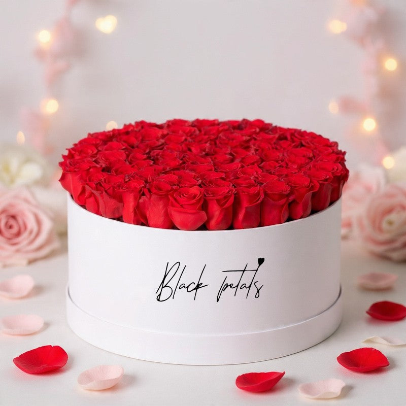 Valentine XXL Red Roses Hatbox - Black Petals