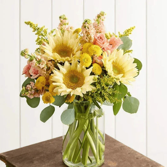 NYC’s Sunflower Radiance Bouquet - Black Petals