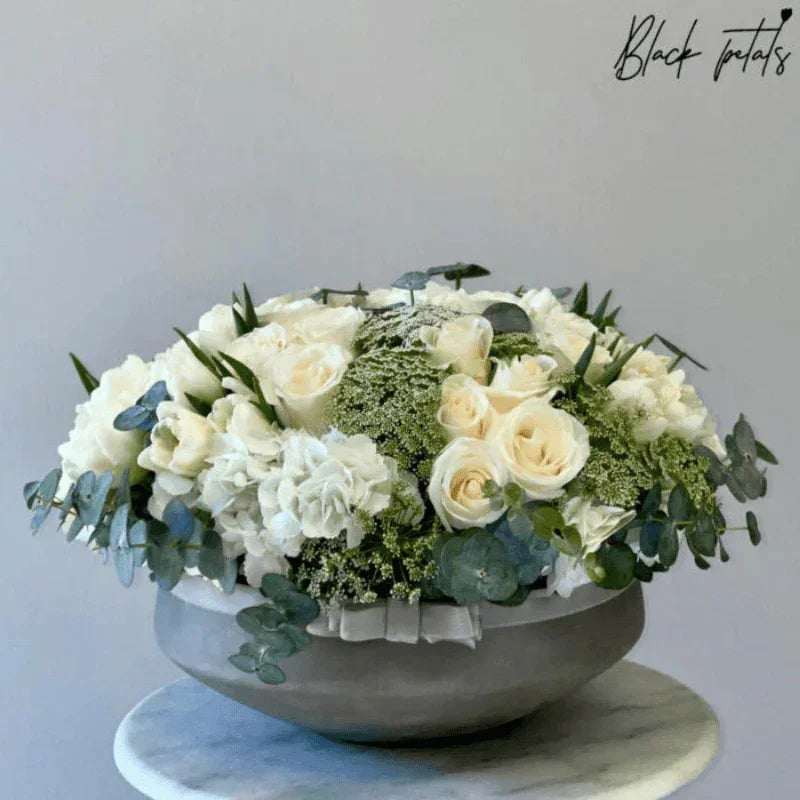Porcelain Garden - Black Petals